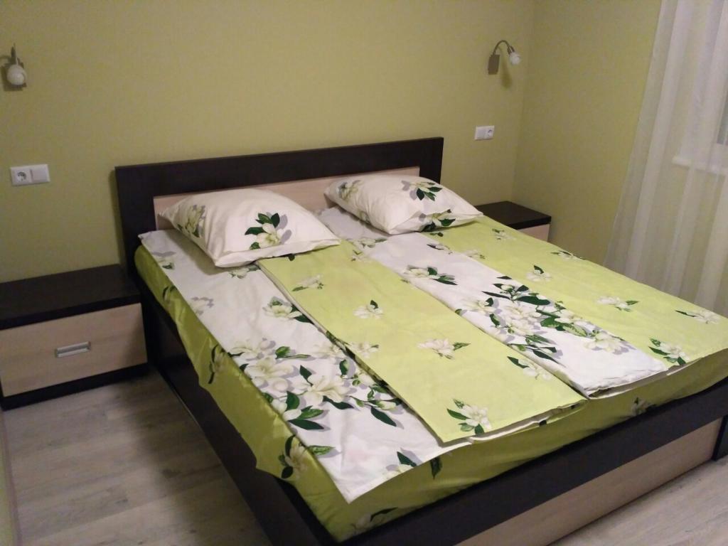 קייב Comfort Apartment On Bogdanivska Street 7B מראה חיצוני תמונה