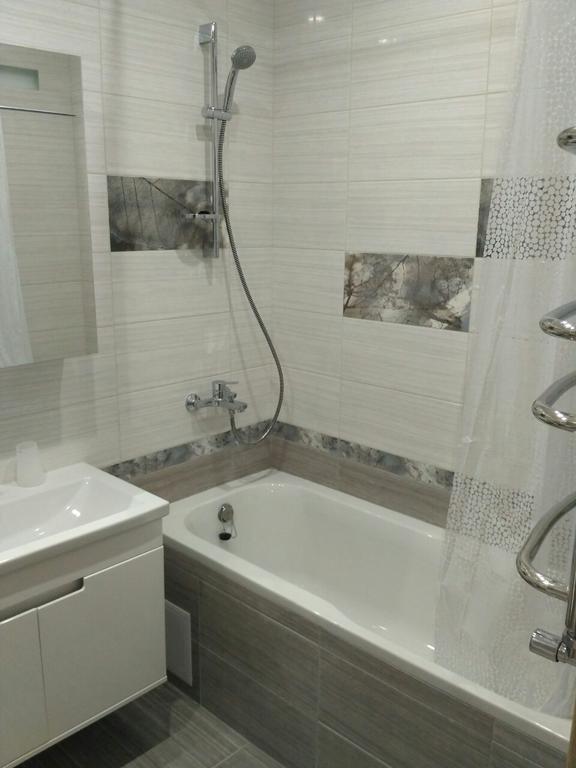 קייב Comfort Apartment On Bogdanivska Street 7B מראה חיצוני תמונה