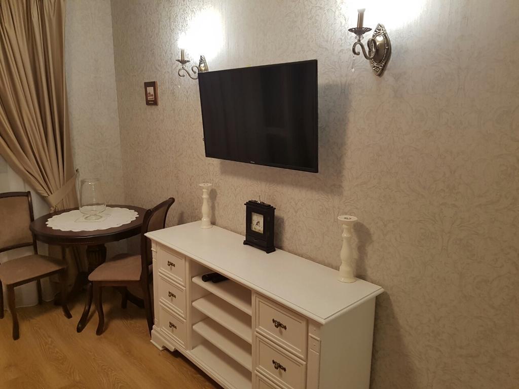 קייב Comfort Apartment On Bogdanivska Street 7B מראה חיצוני תמונה