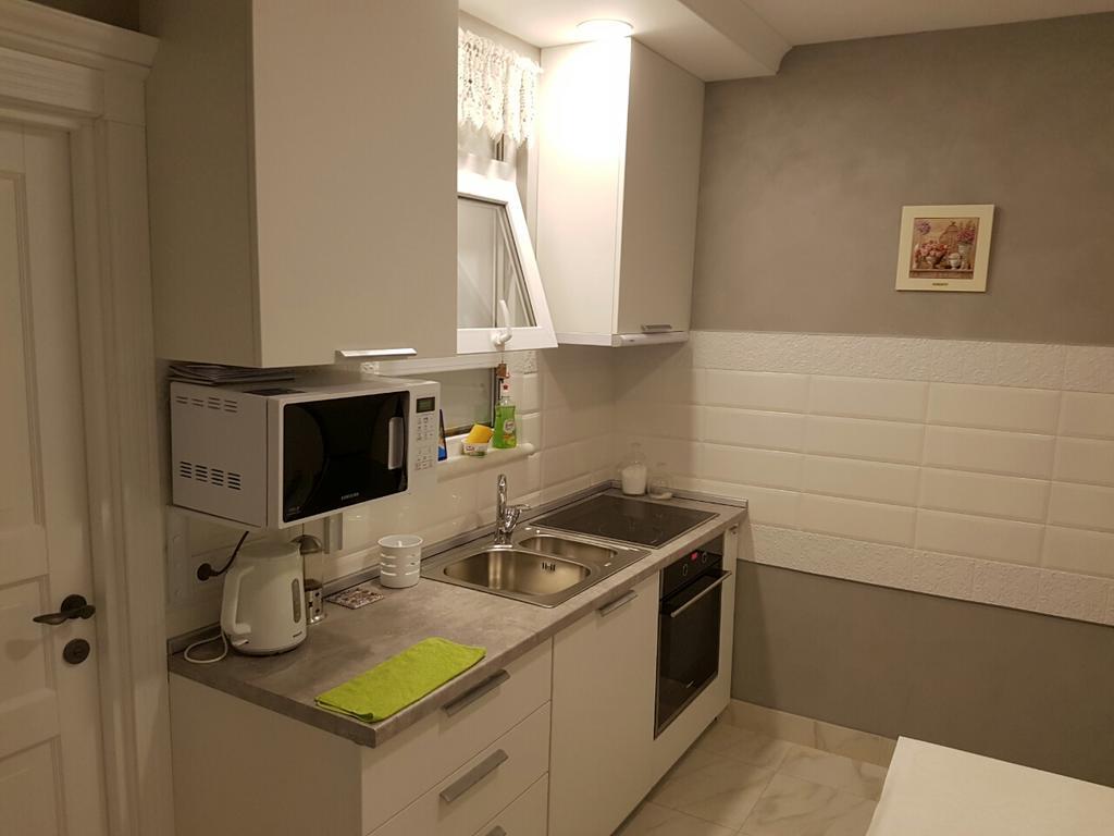 קייב Comfort Apartment On Bogdanivska Street 7B מראה חיצוני תמונה