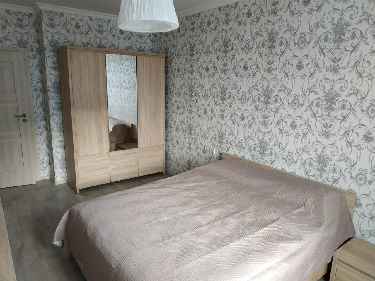 קייב Comfort Apartment On Bogdanivska Street 7B מראה חיצוני תמונה